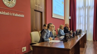 El decano de la Facultad de Derecho dio la bienvenida a los asistentes al curso